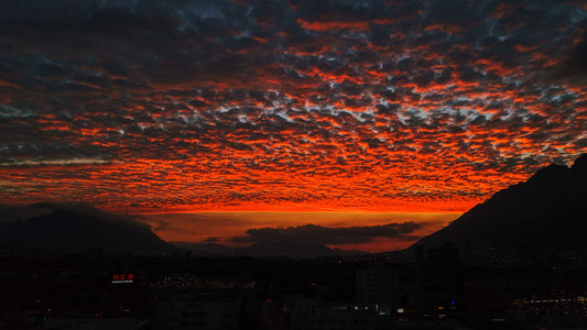 "MIRA AL CIELO"